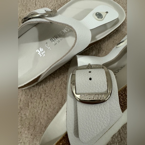 BIRKENSTOCK Gizeh Big Buckle white leather sandal - Picture 5 of 6